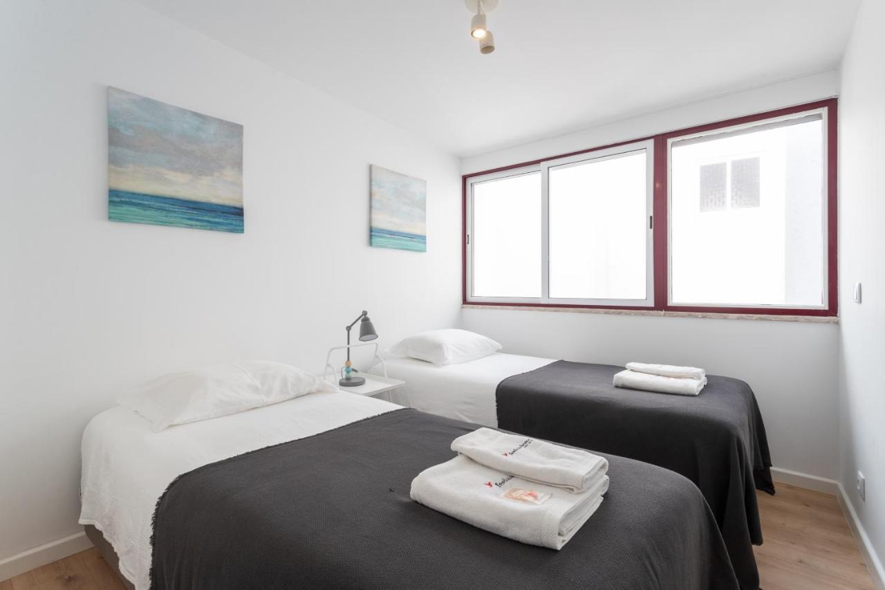 Flh Ericeira Cozy House With Terrace Villa Bagian luar foto